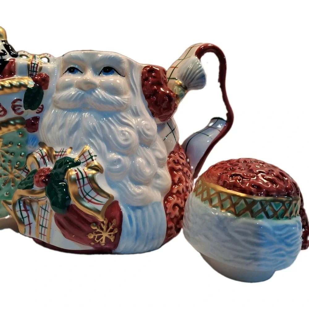Vintage Avon Ceramic ST. NICHOLAS TEAPOT MULTICOLOR Christmas Holiday